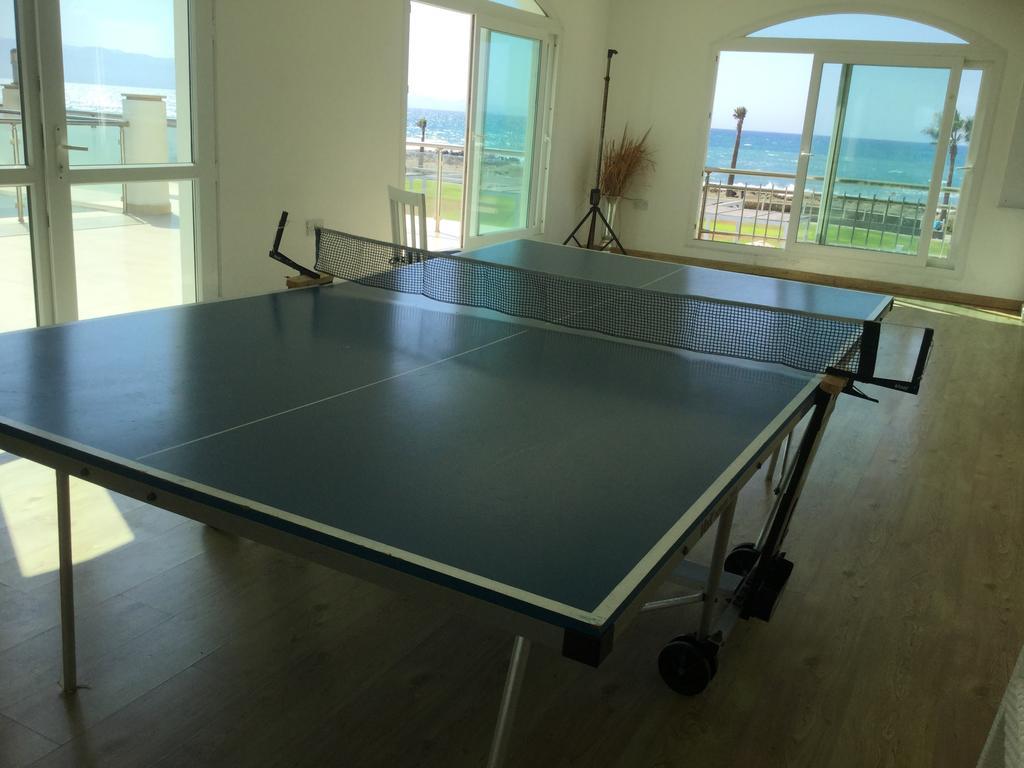 Aphrodite Beachfront Apartment Ghaziveran Buitenkant foto
