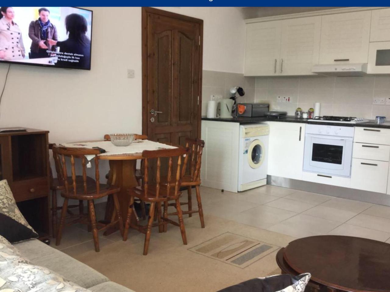 Aphrodite Beachfront Apartment Ghaziveran Buitenkant foto