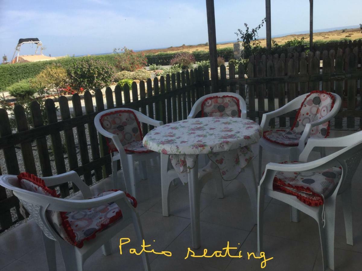 Aphrodite Beachfront Apartment Ghaziveran Buitenkant foto